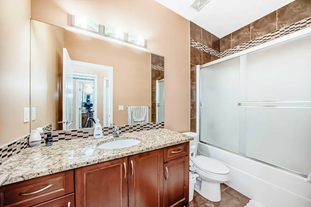 117 Saddlelake Grove NE Calgary AB T3J 0L1