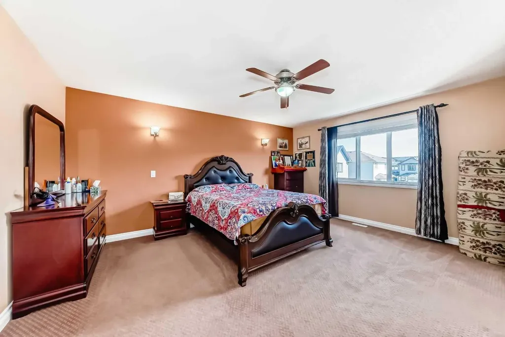 117 Saddlelake Grove NE Calgary AB T3J 0L1