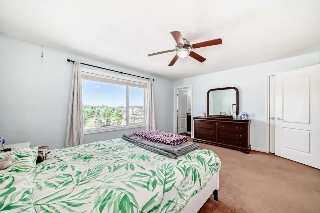 117 Saddlelake Grove NE Calgary AB T3J 0L1