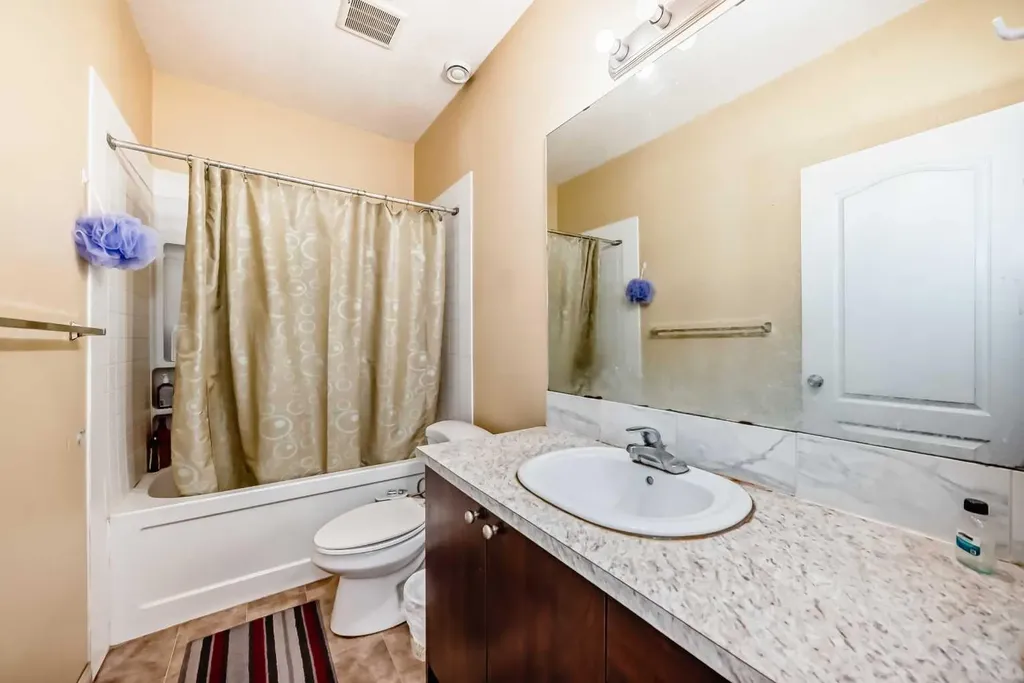 117 Saddlelake Grove NE Calgary AB T3J 0L1