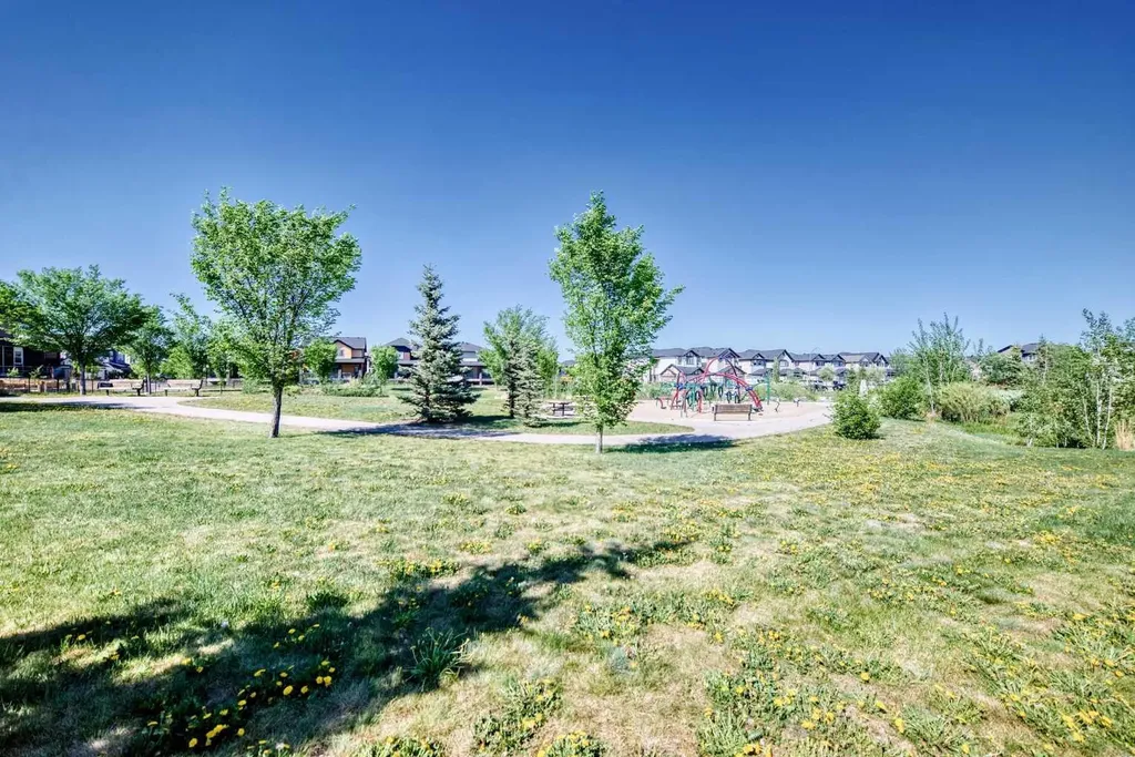 117 Saddlelake Grove NE Calgary AB T3J 0L1
