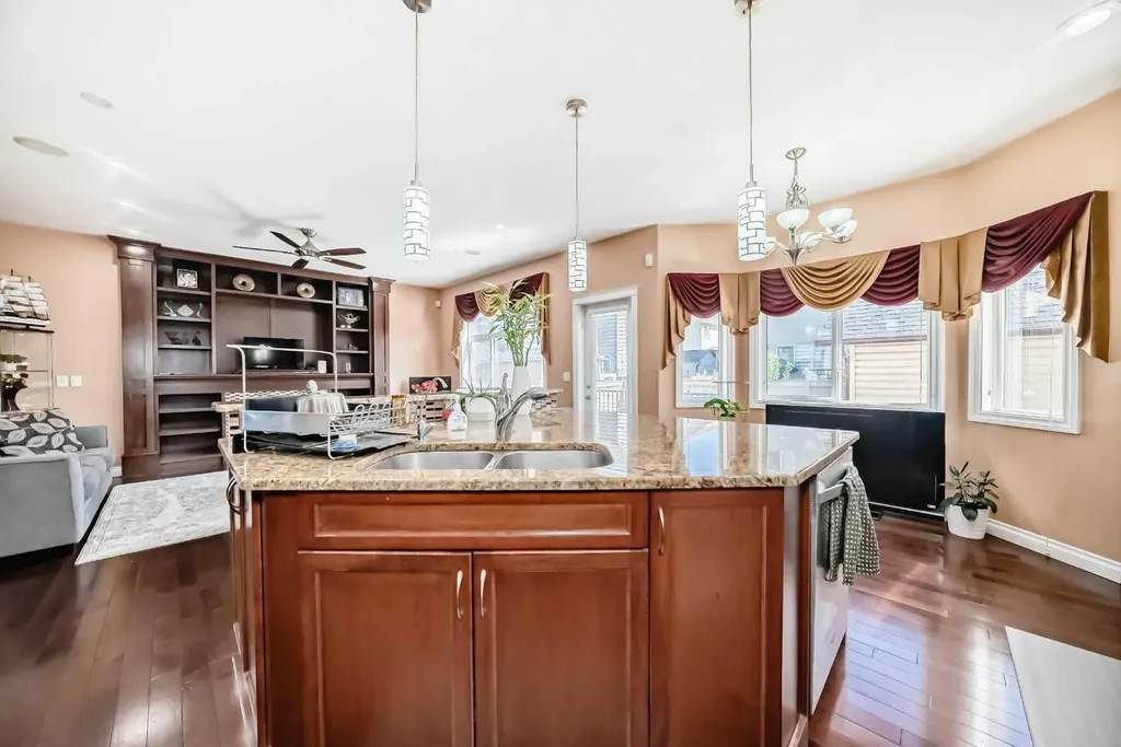 117 Saddlelake Grove NE Calgary AB T3J 0L1