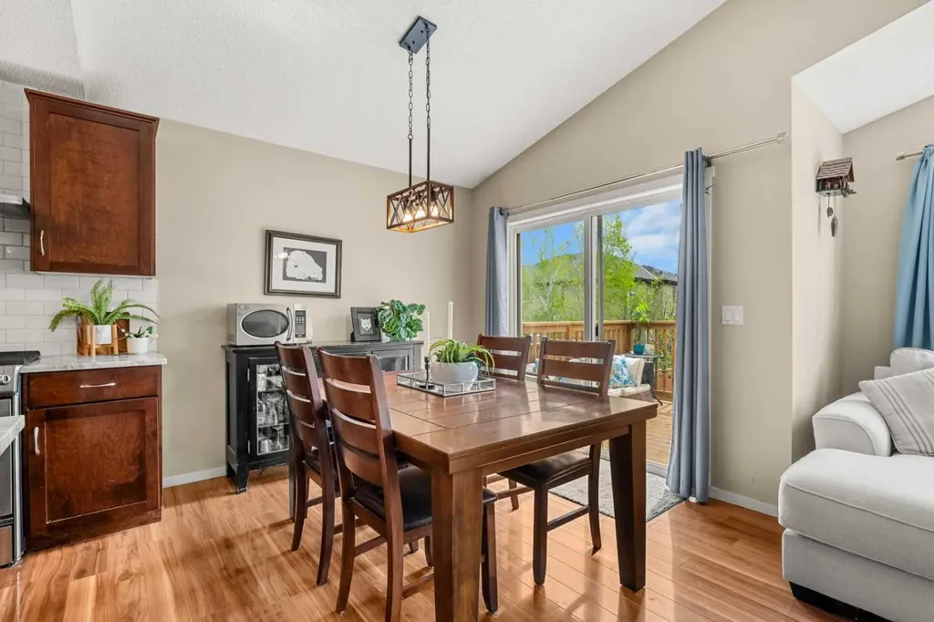 164 Sage Valley Drive NW Calgary AB t3r0e4