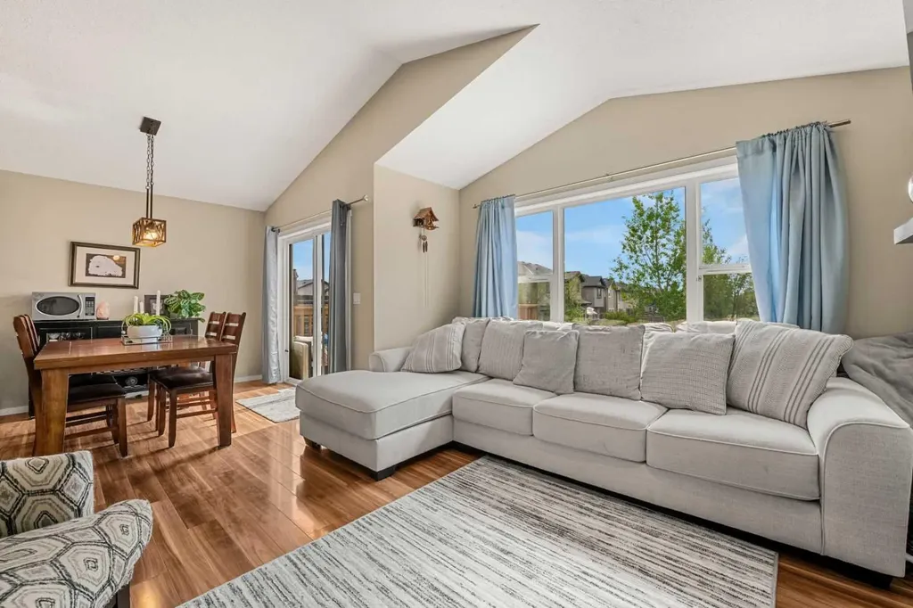 164 Sage Valley Drive NW Calgary AB t3r0e4