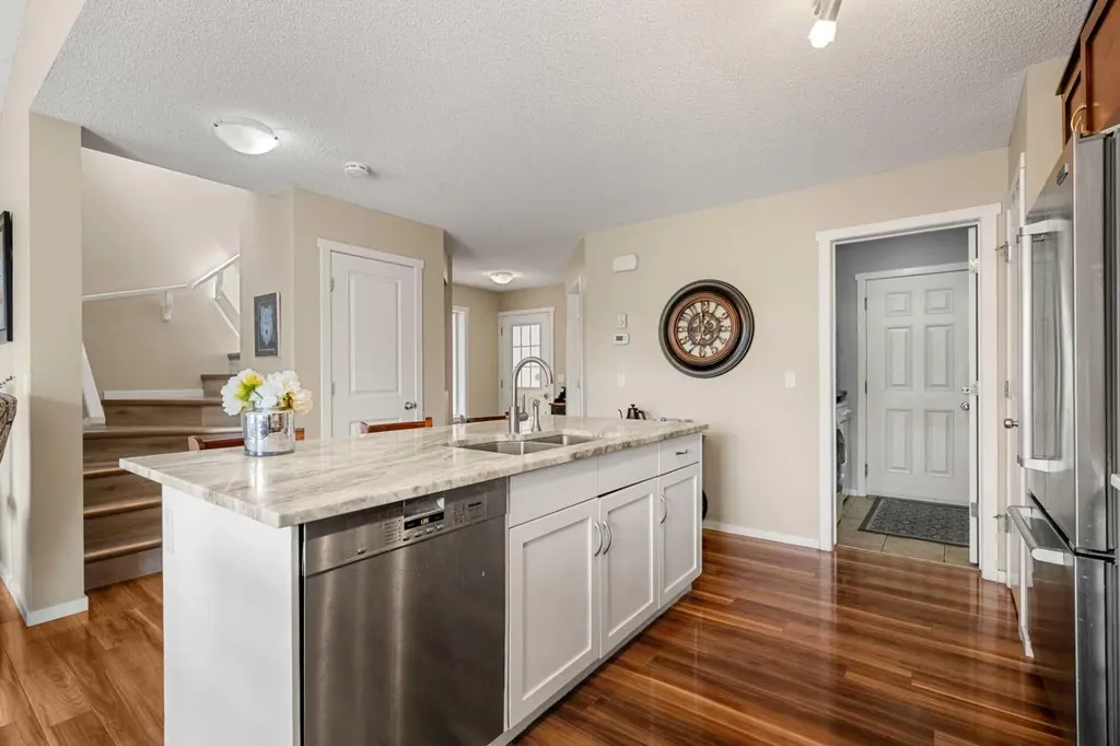 164 Sage Valley Drive NW Calgary AB t3r0e4