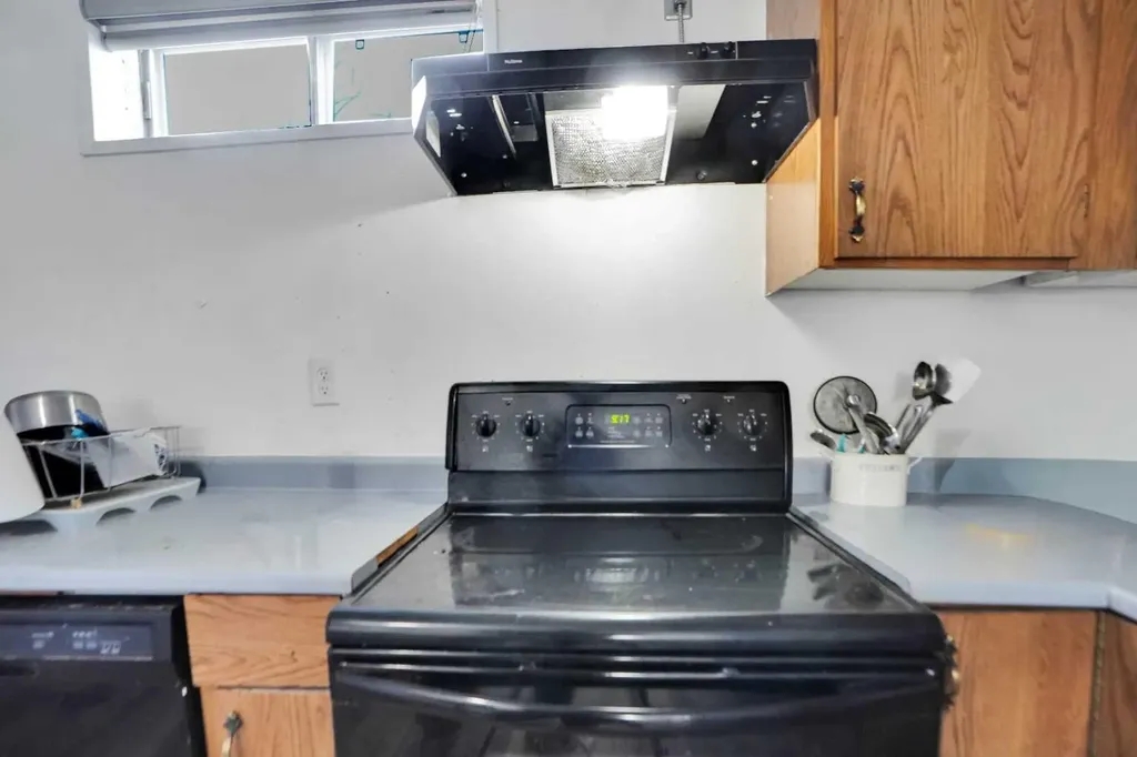 168 Castlebrook Drive NE Calgary AB t3j5k2