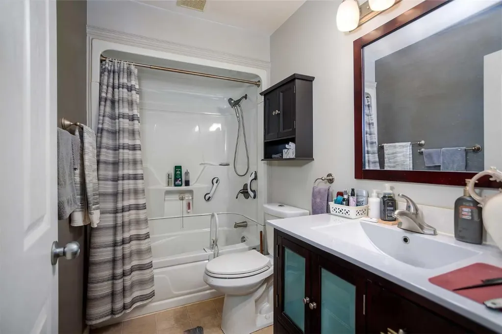 70 Nootka Road Leduc AB T9E 4J6