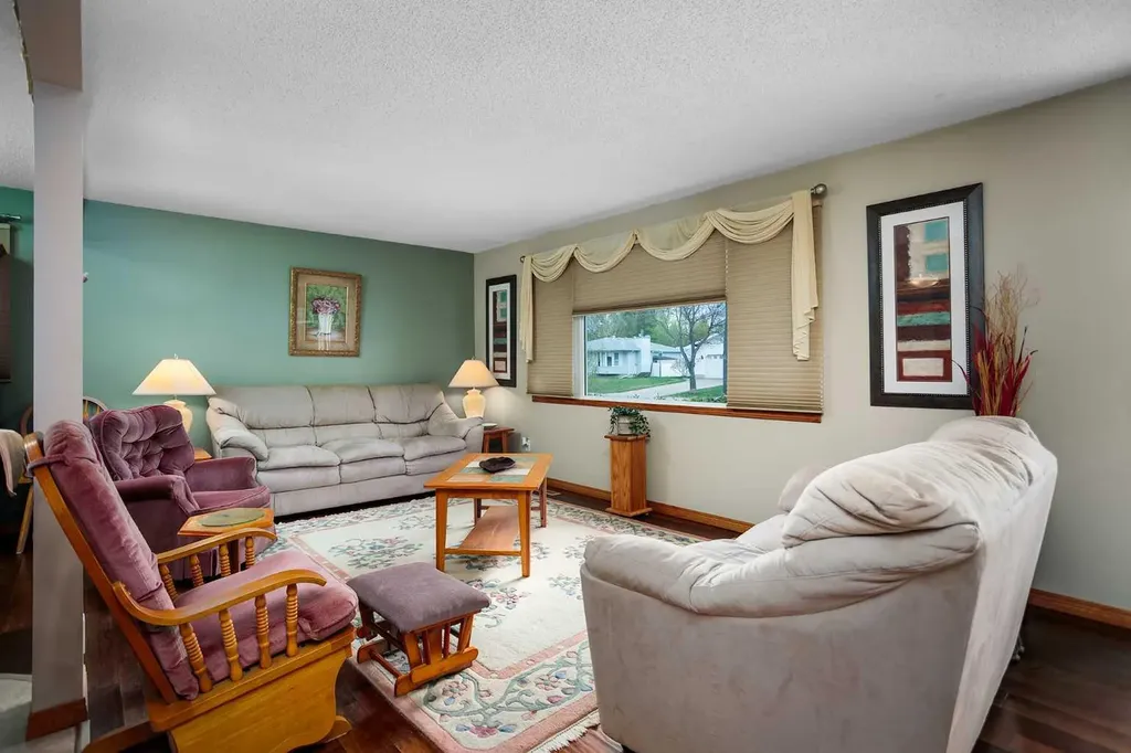 70 Nootka Road Leduc AB T9E 4J6