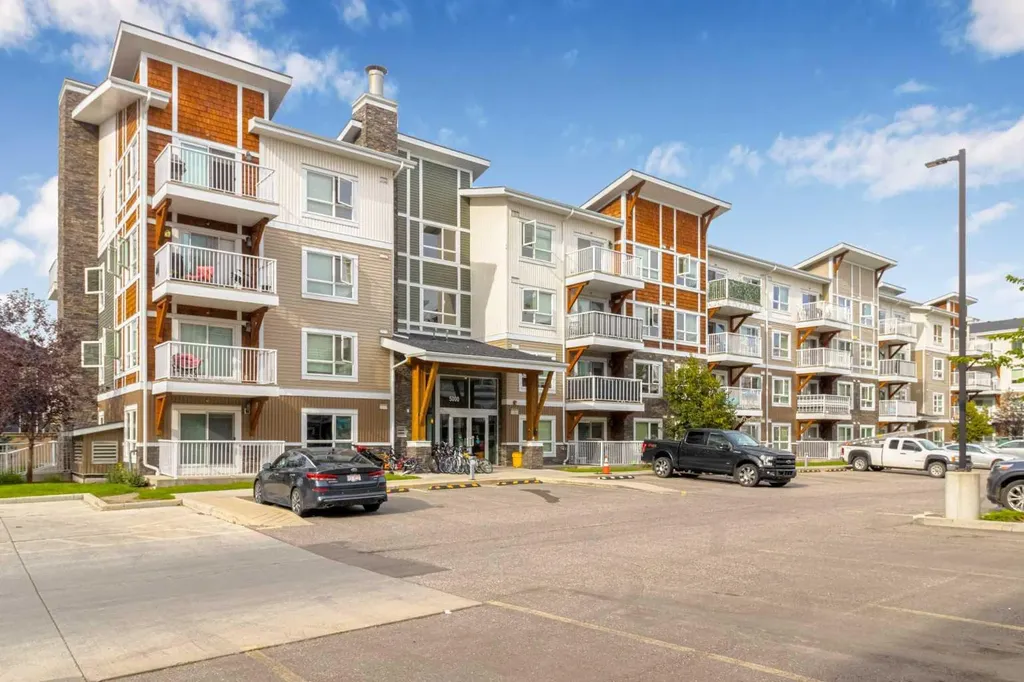 302 Skyview Ranch Drive NE Calgary AB T3N 0P5
