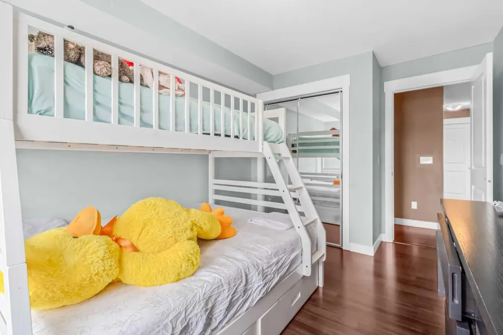 302 Skyview Ranch Drive NE Calgary AB T3N 0P5