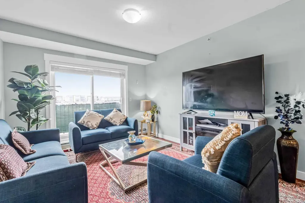 302 Skyview Ranch Drive NE Calgary AB T3N 0P5