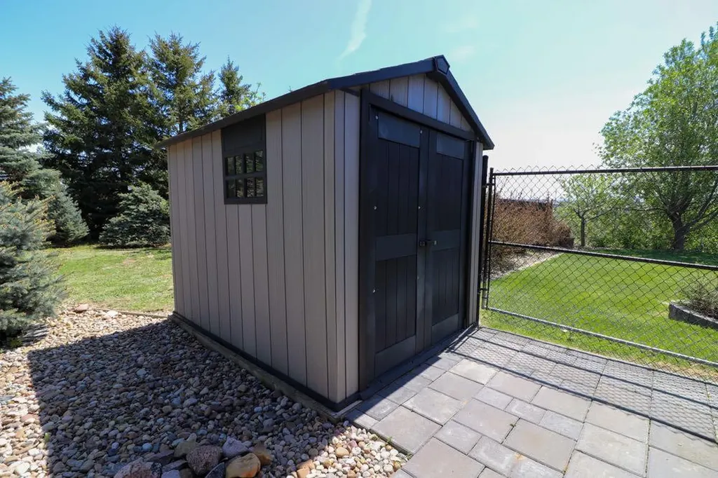 6223A Highway 3 Rural Cypress County AB T1B 4Y5