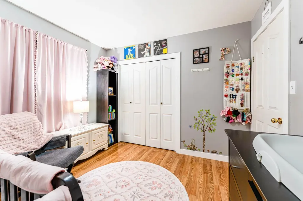 685 3 Avenue W Drumheller AB T0J 0Y2
