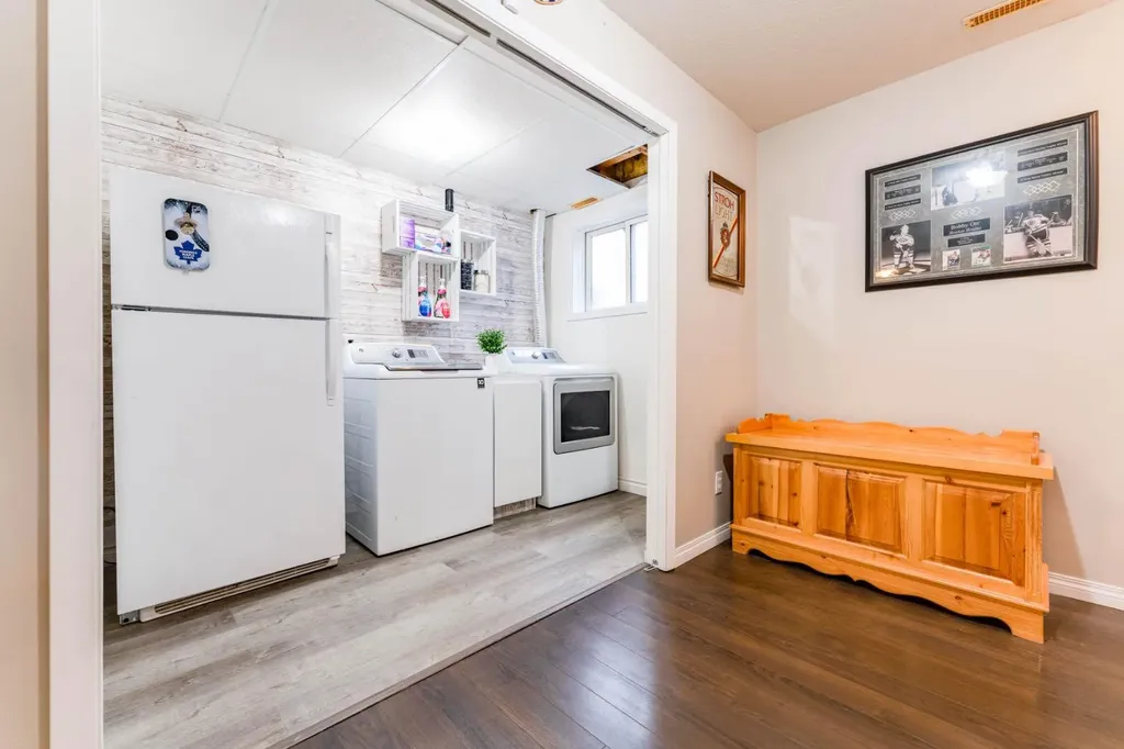 685 3 Avenue W Drumheller AB T0J 0Y2