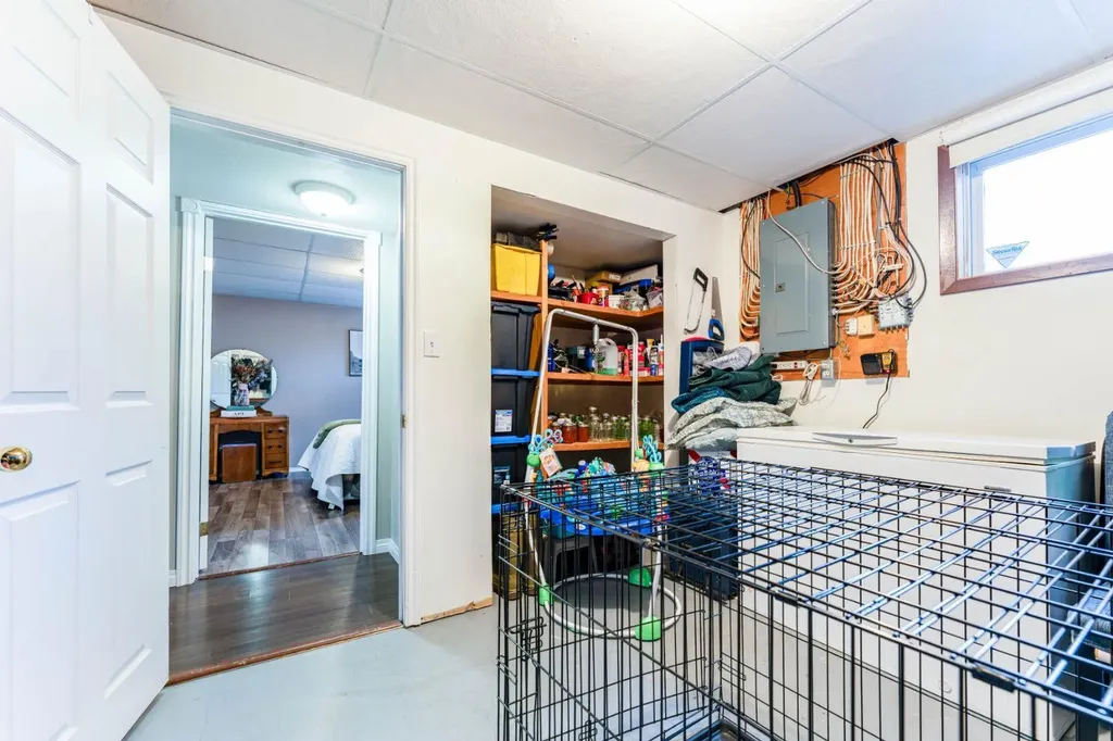 685 3 Avenue W Drumheller AB T0J 0Y2