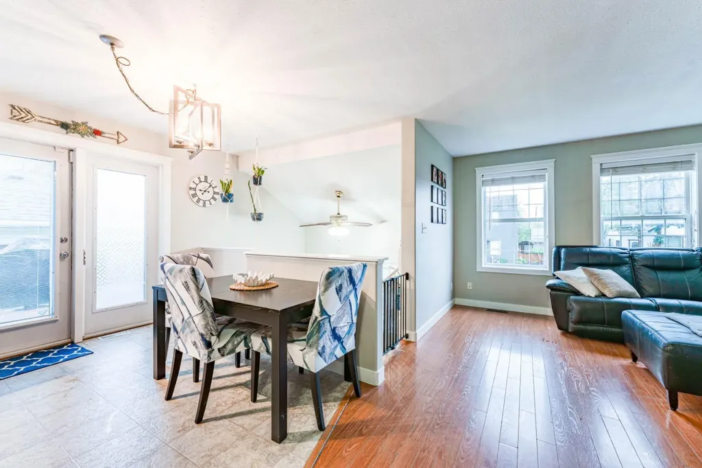 685 3 Avenue W Drumheller AB T0J 0Y2