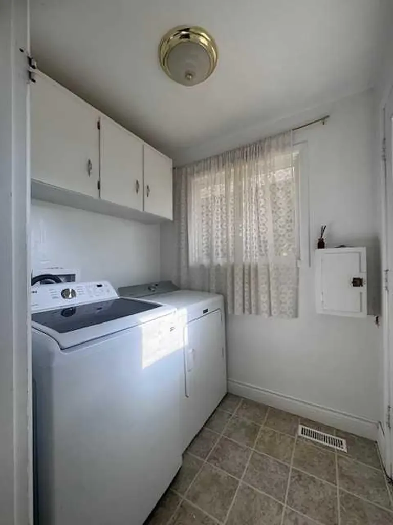 508 2 Avenue W Brooks AB T1R 0A9