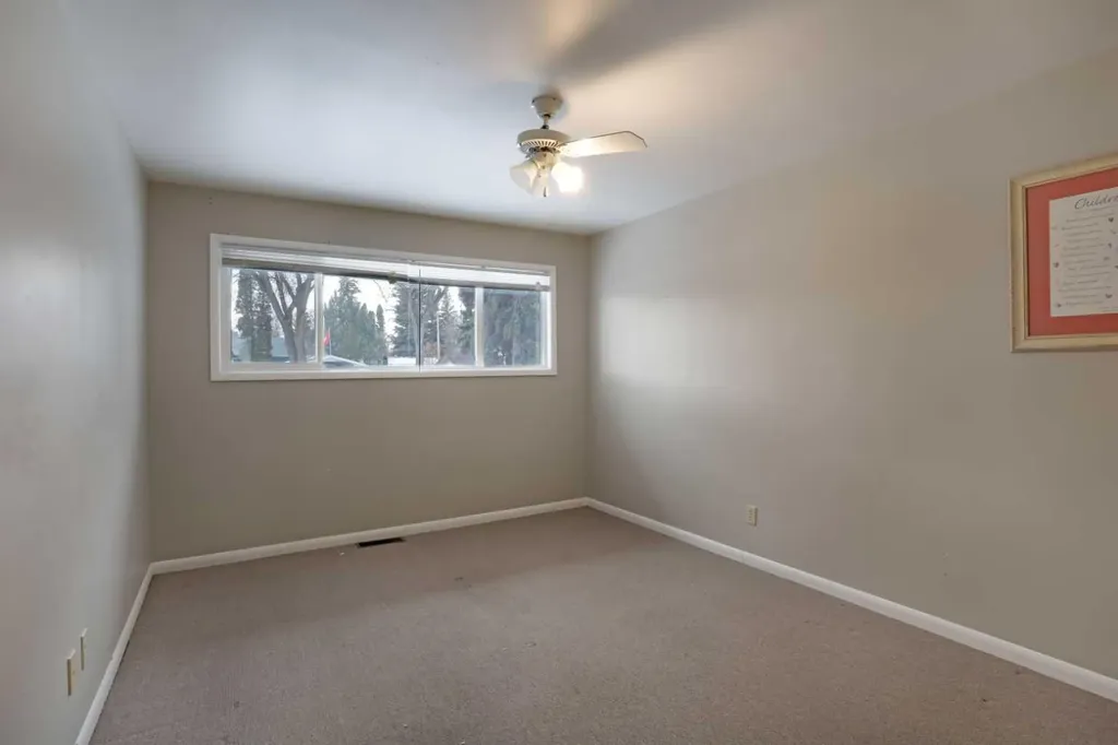 508 2 Avenue W Brooks AB T1R 0A9