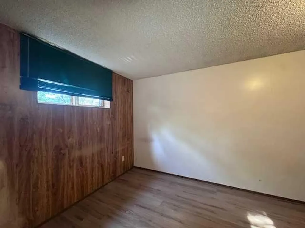 508 2 Avenue W Brooks AB T1R 0A9