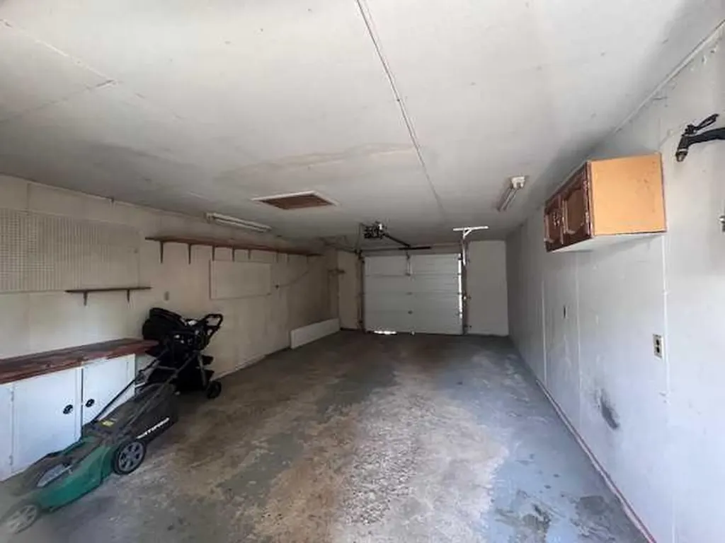 508 2 Avenue W Brooks AB T1R 0A9