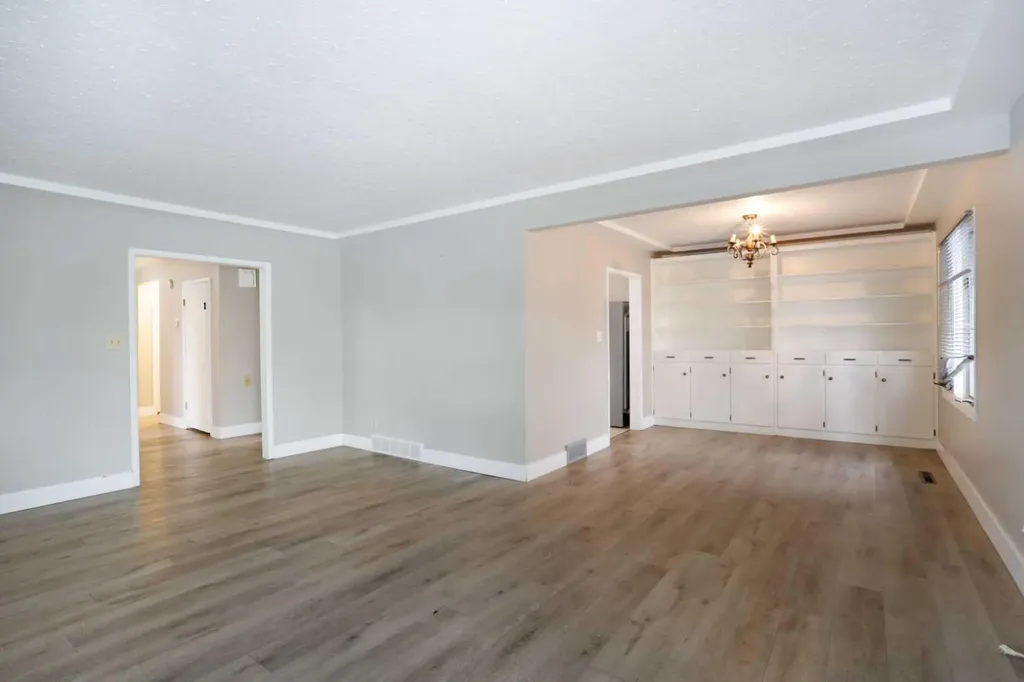 508 2 Avenue W Brooks AB T1R 0A9