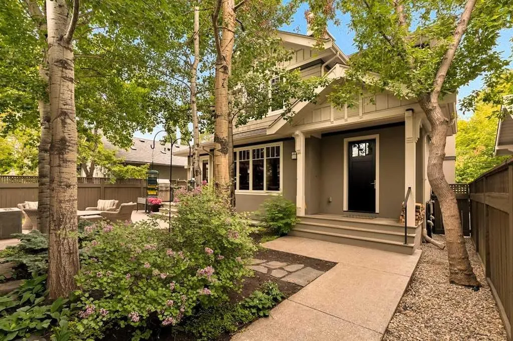 3028 3 Street SW Calgary AB T2S 1V1