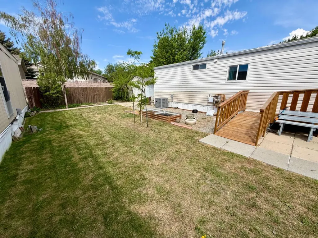 2300 13 Street N Lethbridge AB T1H 4E8