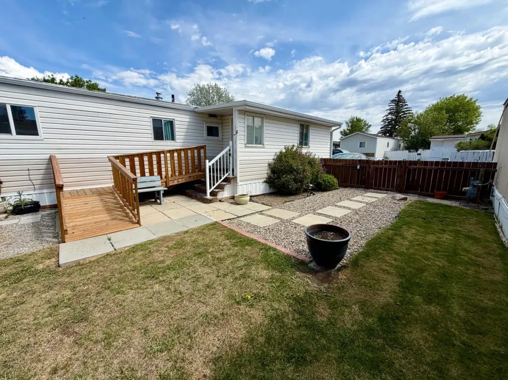 2300 13 Street N Lethbridge AB T1H 4E8