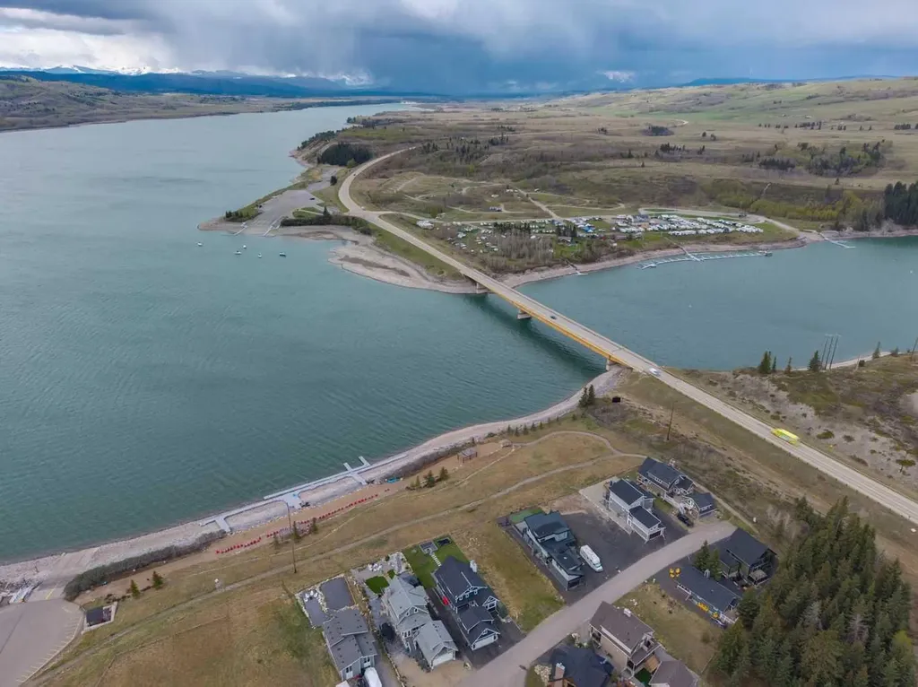 403 Cottageclub Grove Rural Rocky View County AB T4C1B1