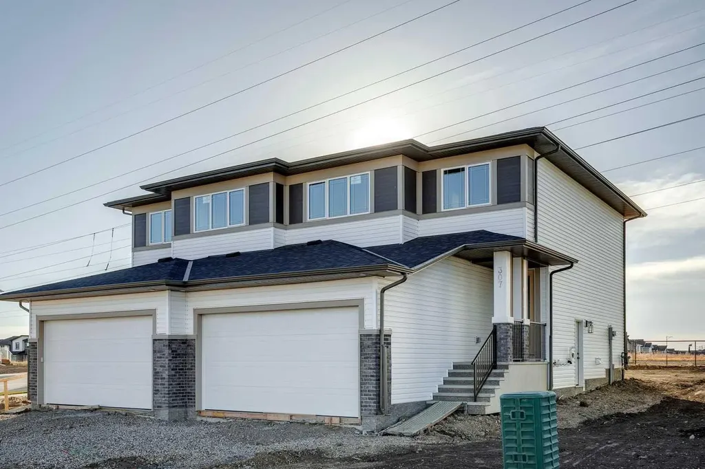 307 Dawson Dock Way Chestermere AB T1X 2X2