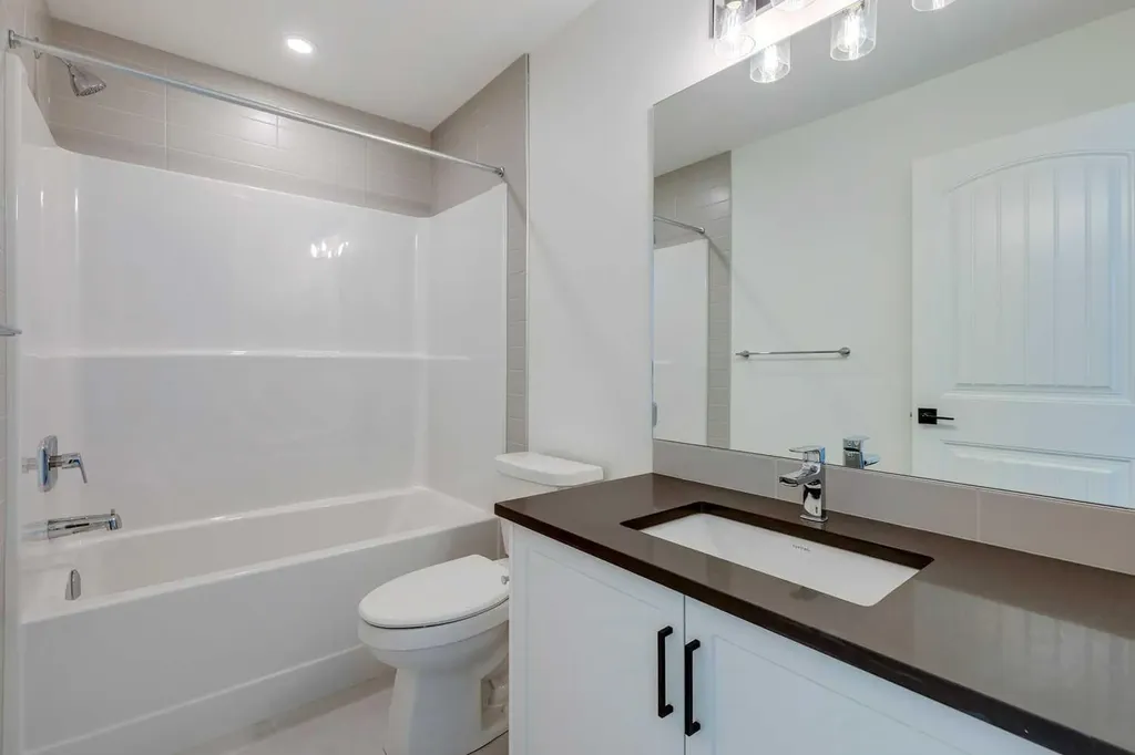 307 Dawson Dock Way Chestermere AB T1X 2X2