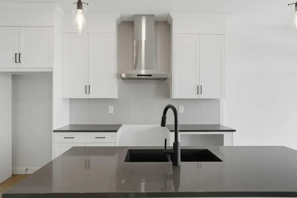 307 Dawson Dock Way Chestermere AB T1X 2X2
