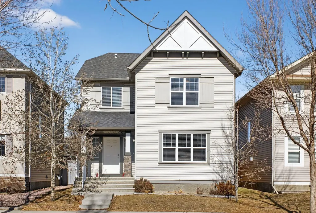 28 Elgin View SE Calgary AB T2Z 4Z6