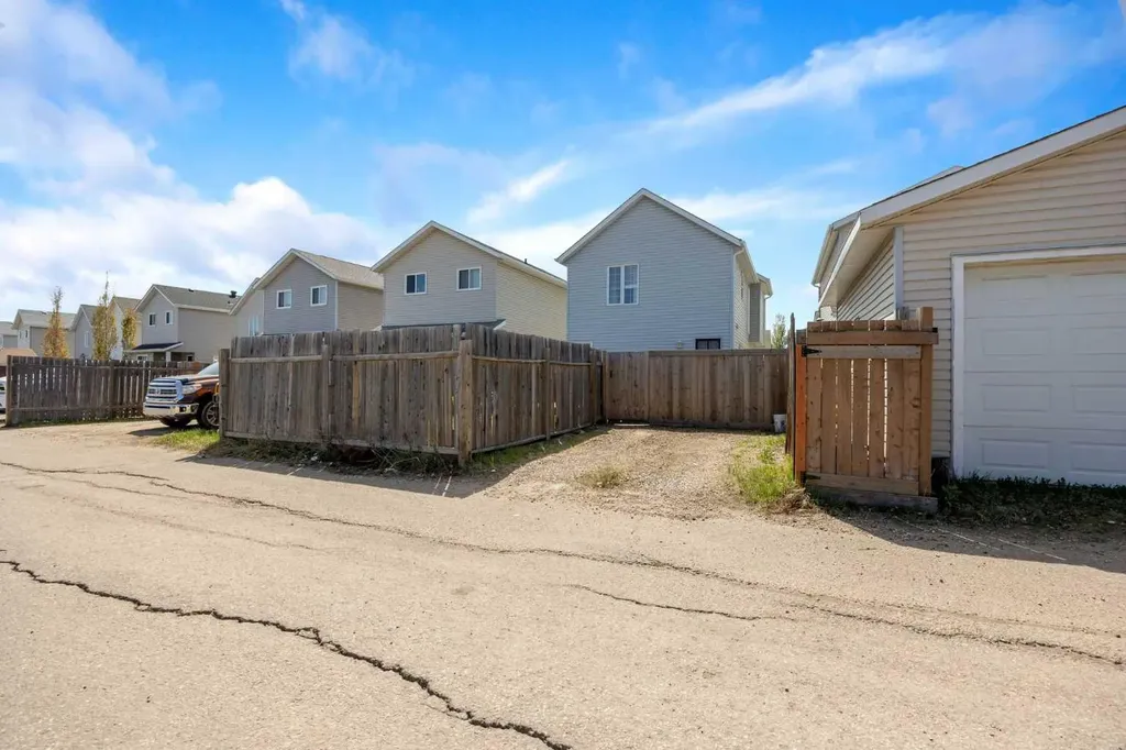 266 Laffont Way Fort Mcmurray AB T9K 2R2