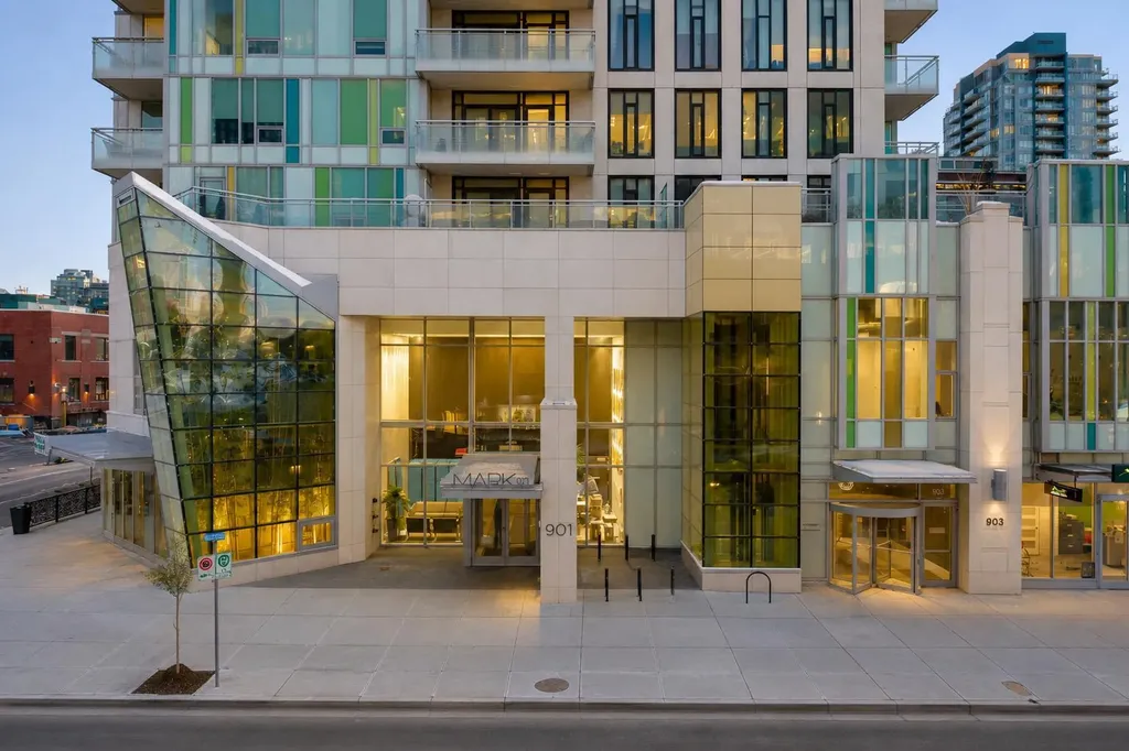 901 10 Avenue SW Calgary AB T2R 0B5