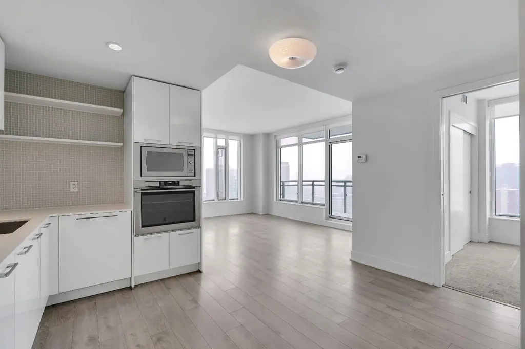 901 10 Avenue SW Calgary AB T2R 0B5