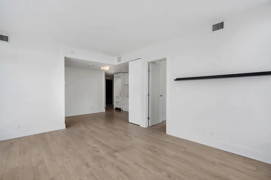 901 10 Avenue SW Calgary AB T2R 0B5
