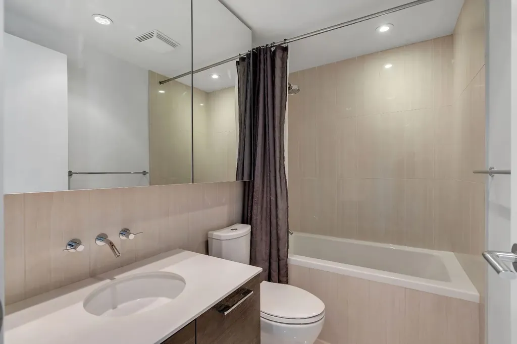 901 10 Avenue SW Calgary AB T2R 0B5