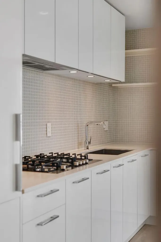 901 10 Avenue SW Calgary AB T2R 0B5
