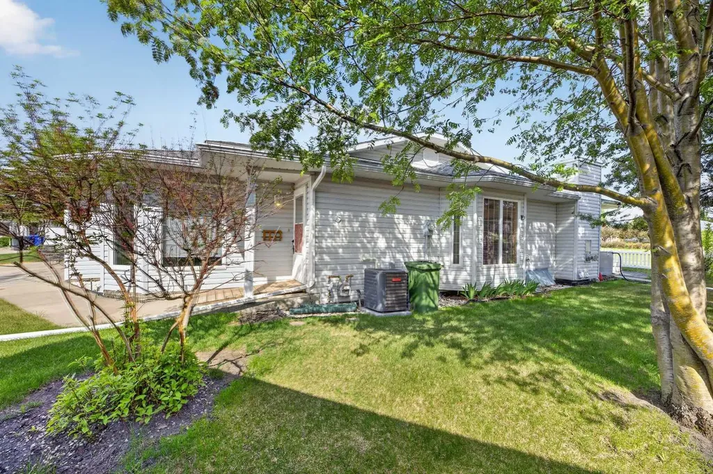 5611 Sunrise Crescent Olds AB T4H 1V9