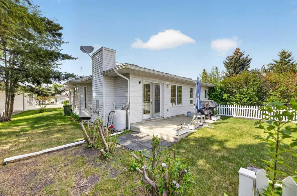 5611 Sunrise Crescent Olds AB T4H 1V9