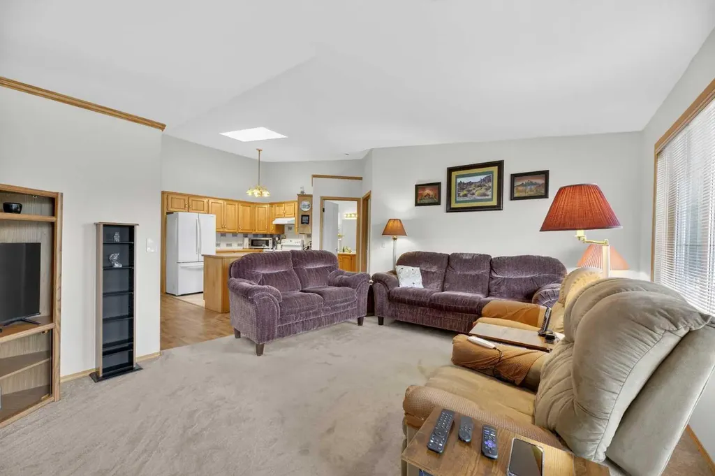 5611 Sunrise Crescent Olds AB T4H 1V9