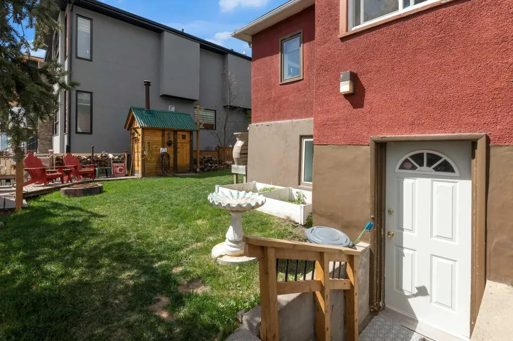4007 Centre A Street NE Calgary AB T2E 3A7