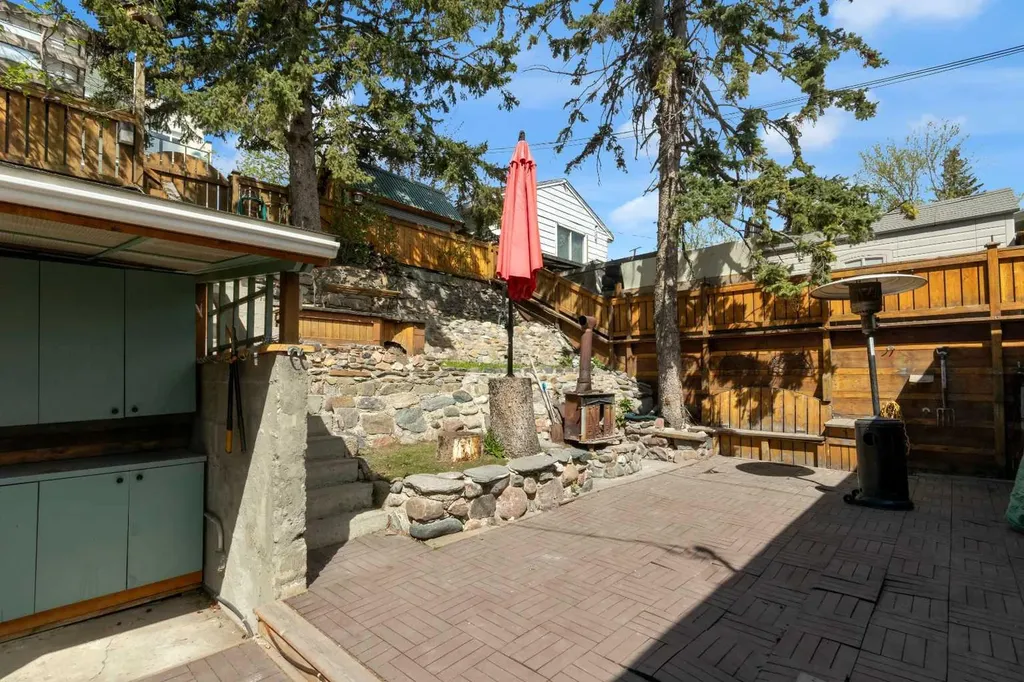 4007 Centre A Street NE Calgary AB T2E 3A7