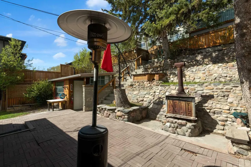 4007 Centre A Street NE Calgary AB T2E 3A7