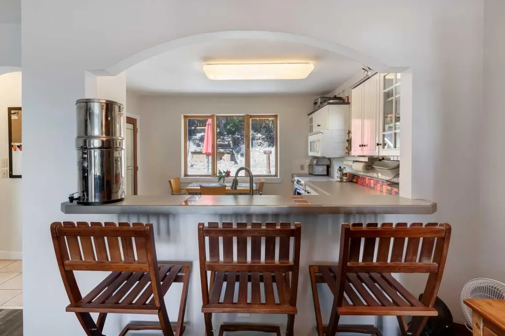 4007 Centre A Street NE Calgary AB T2E 3A7