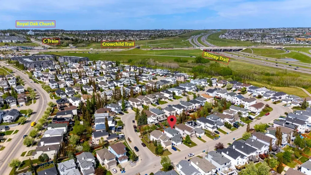 44 Tuscarora Place NW Calgary AB T3L 2G1