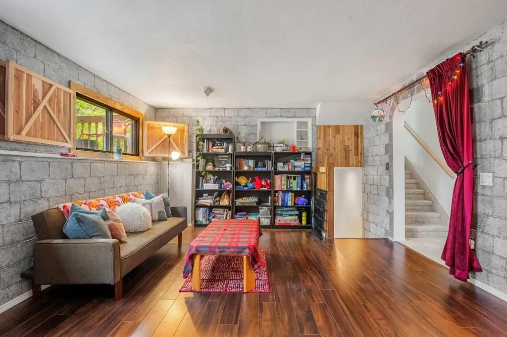 224 Ranchview Place NW Calgary AB T3G 1R7