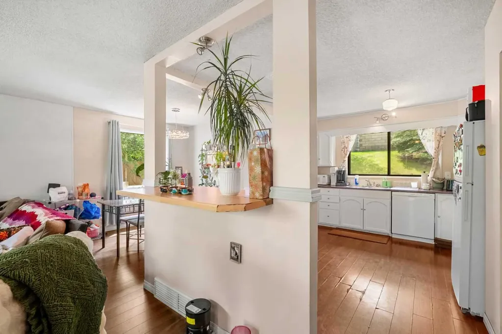 224 Ranchview Place NW Calgary AB T3G 1R7