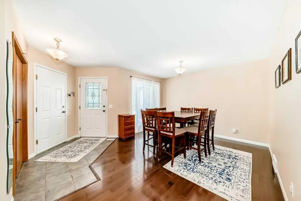 327 Hidden Ranch Circle NW Calgary AB T3A 5R3